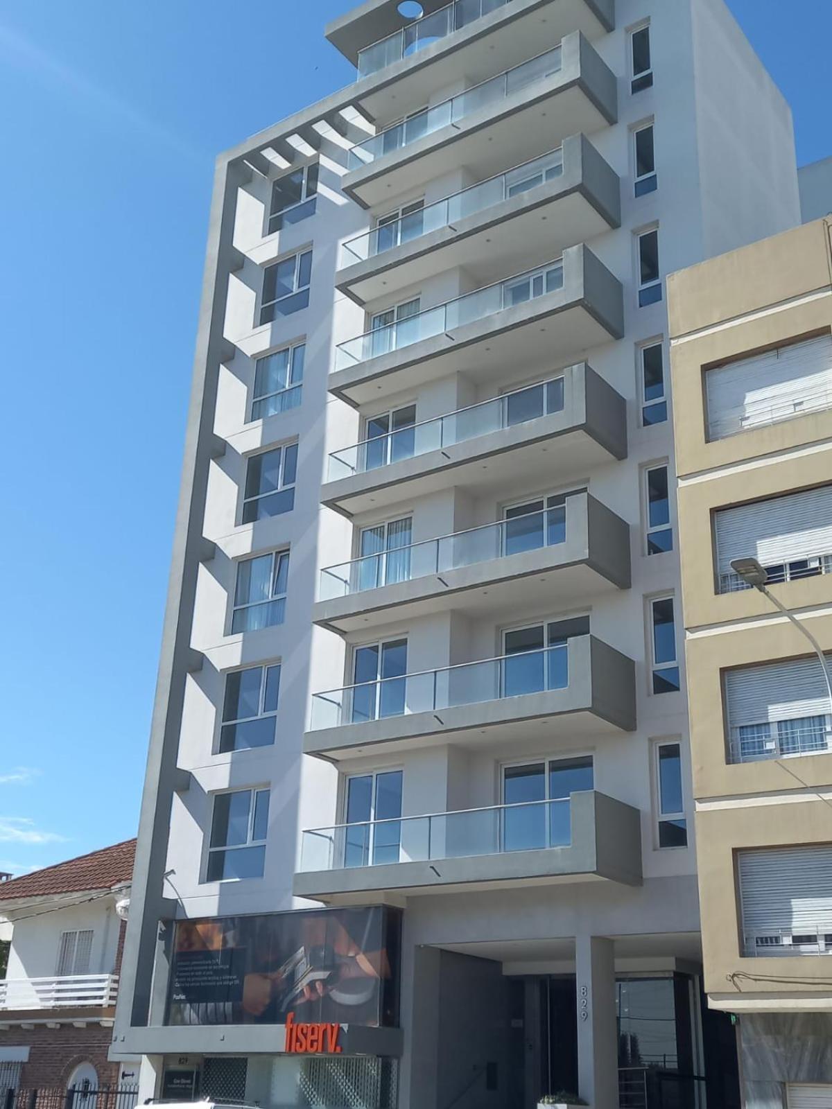 Torre Madrid Apartment
