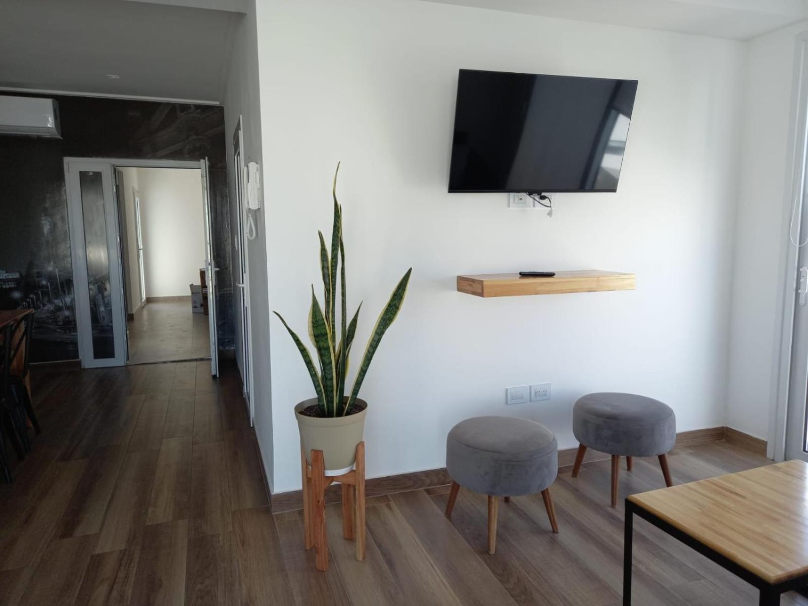 Torre Madrid Apartment *