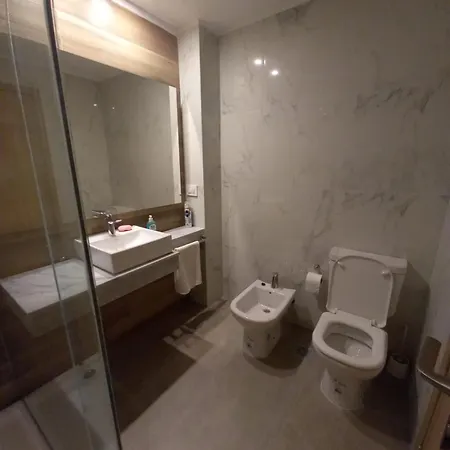 Apartamento Torre Madrid Tandil Exterior foto
